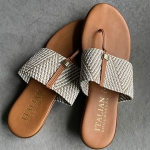 Italian Shoemakers Briley Women’s Thong Sandals size 8.5